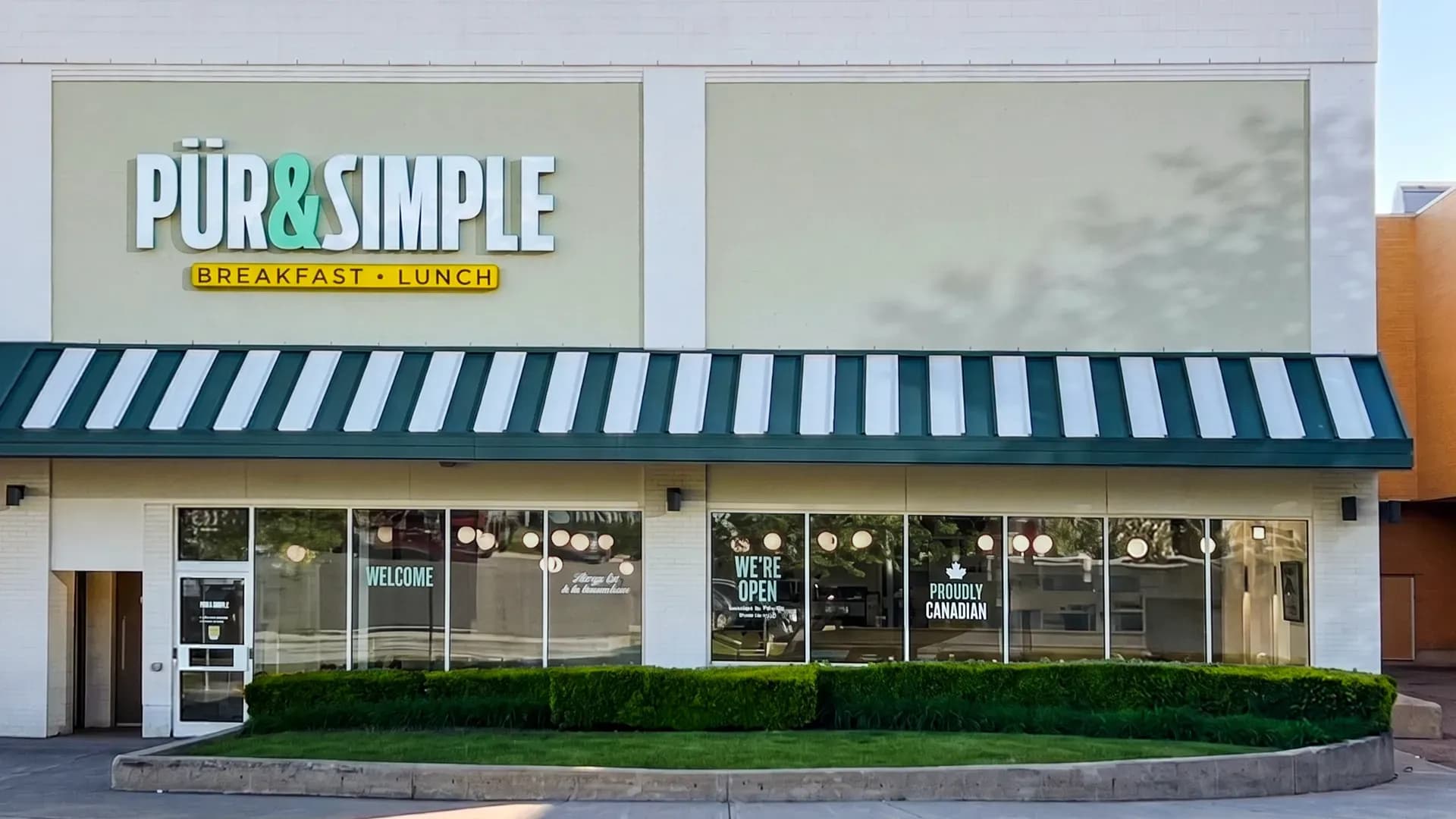 Pür & Simple — Mississauga